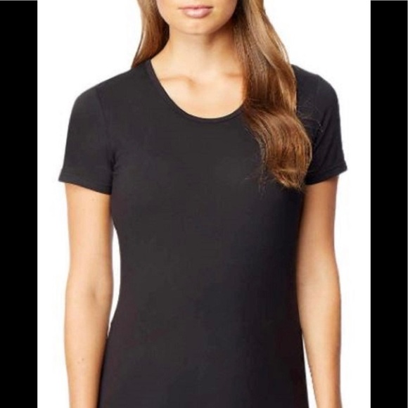 Brand New 3-Pack Women's Small 32 Degrees COOL Short Sleeve Scoop Neck Shirts - Picture 2 of 10